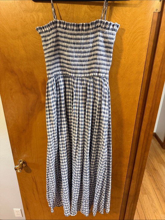 MARBLE Dresses & Skirts - Mable women’s Blue and White Gingham Smocked Maxi Dress